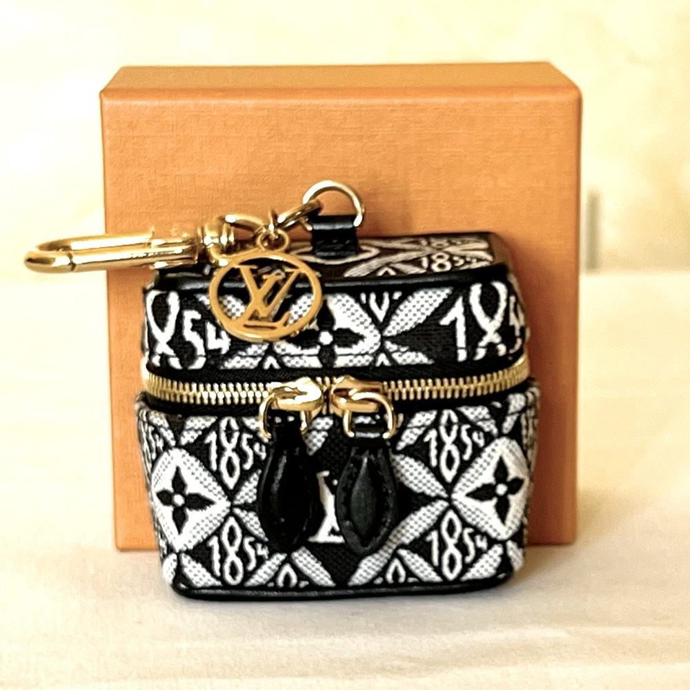 Louis Vuitton Charm Bag Porto Cle Vanity Black Jacquard Woven Cotton
